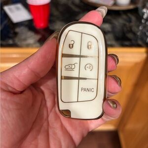 Jeep Cream Key Fob with Modern Design